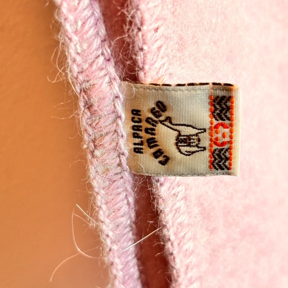 ALPACA CAMARGO Scarf Soft Pink Alpaca Wool Fringed 66” Long 9” Wide 4” Fringe - Picture 6 of 7